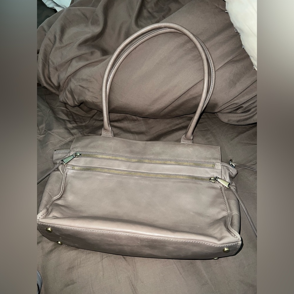 Grey hobo shoulder bag
